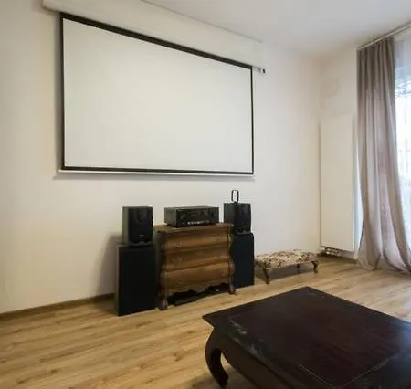 Traveler's Dream Cozy&comfortable Close To The Airport Good Communication With The Center * Varšava